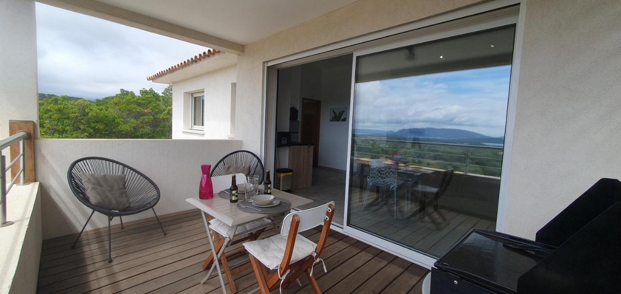 Tres Belle Vue Et Piscine Chauffee - Baccalocation Apartment